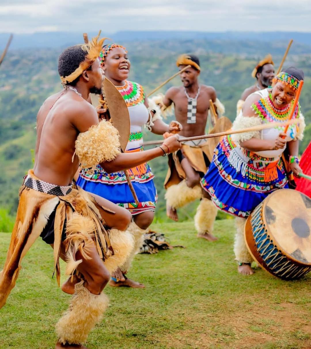 Villa Phezulu Safari Park Botha's Hill Exterior foto